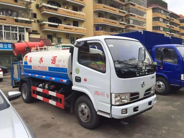 肇庆东风福瑞卡4方雾炮车