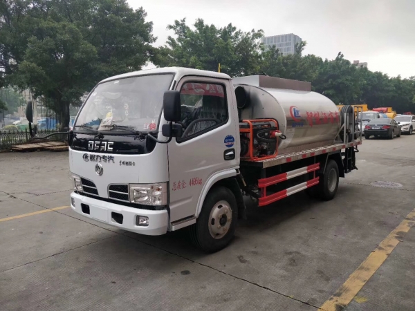 肇庆沥青洒布车