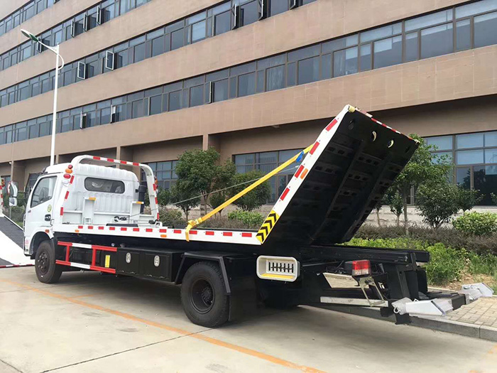 清障车